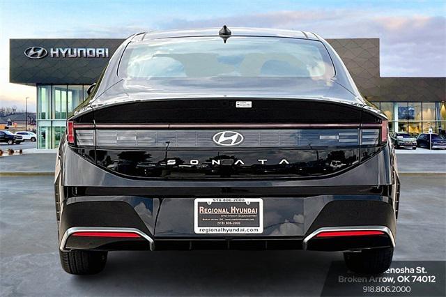 new 2024 Hyundai Sonata car, priced at $28,645