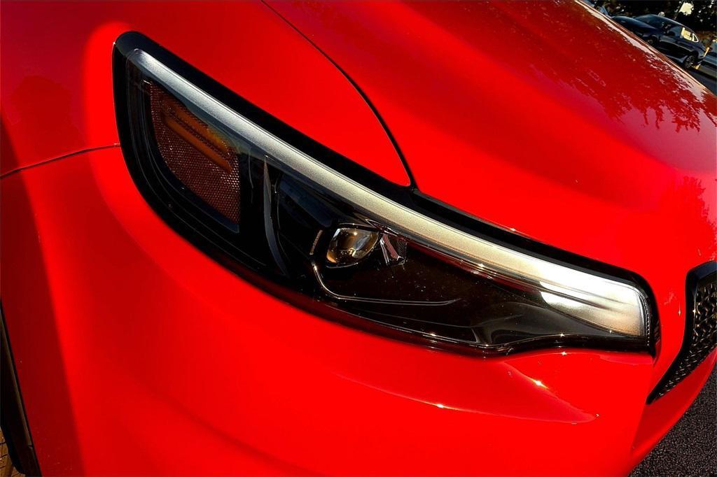 used 2021 Jeep Cherokee car, priced at $20,444