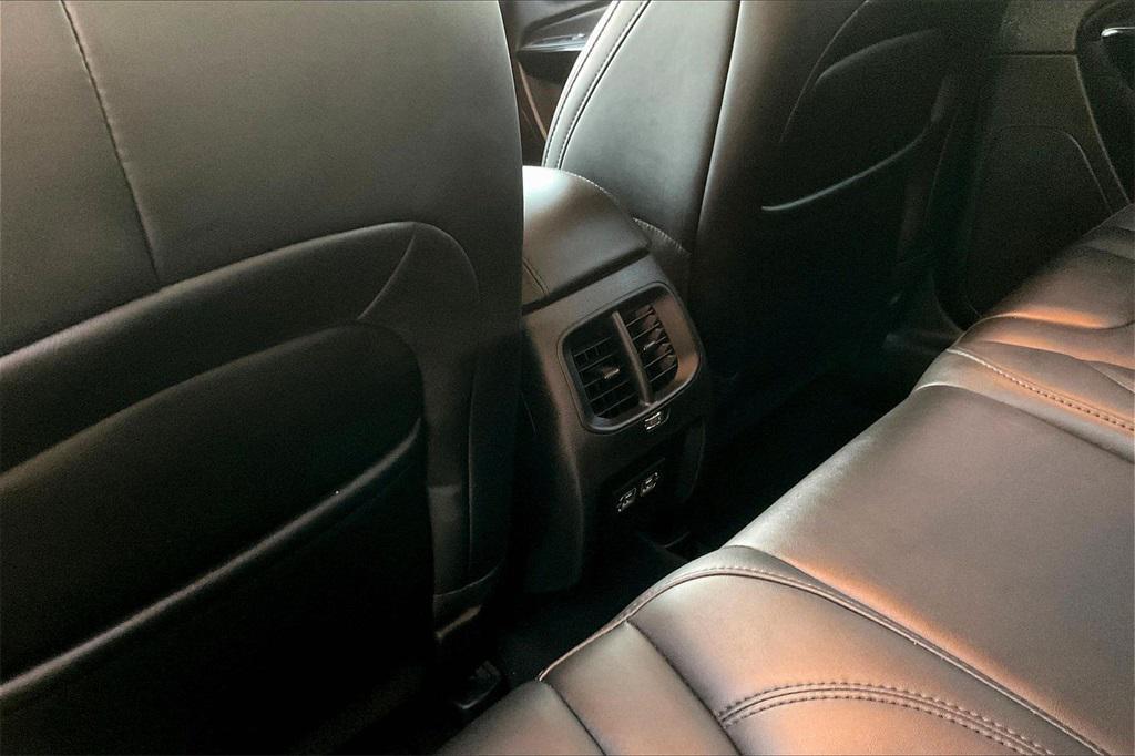 used 2021 Jeep Cherokee car, priced at $20,444