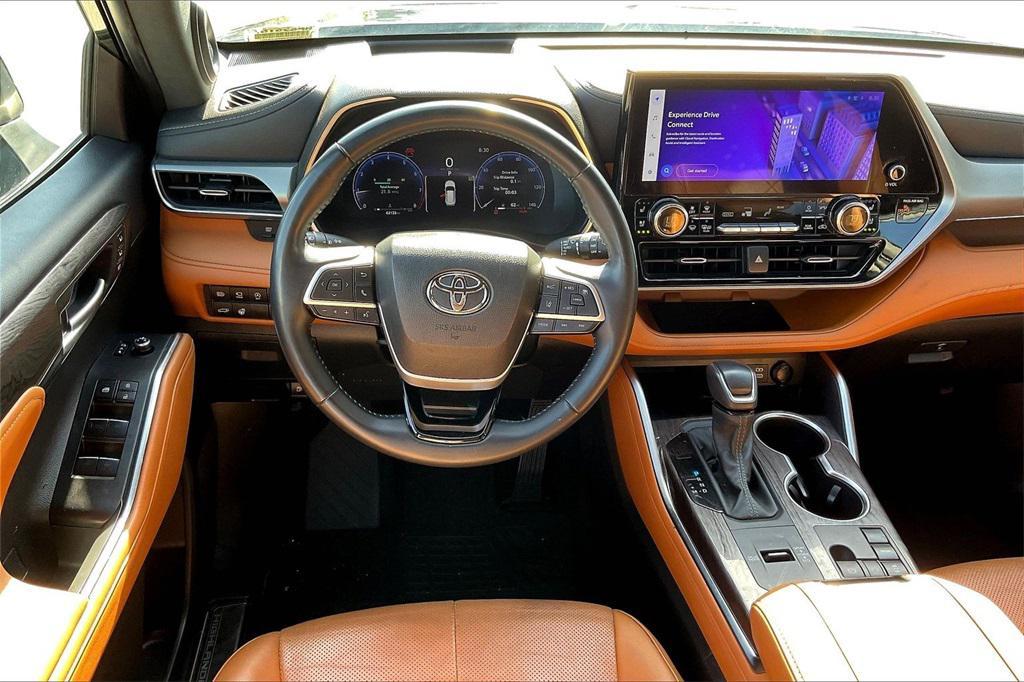 used 2024 Toyota Highlander car, priced at $43,981