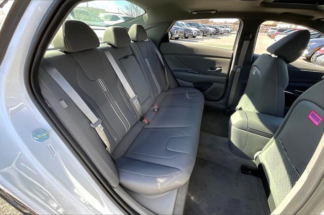 new 2025 Hyundai Elantra car, priced at $24,562