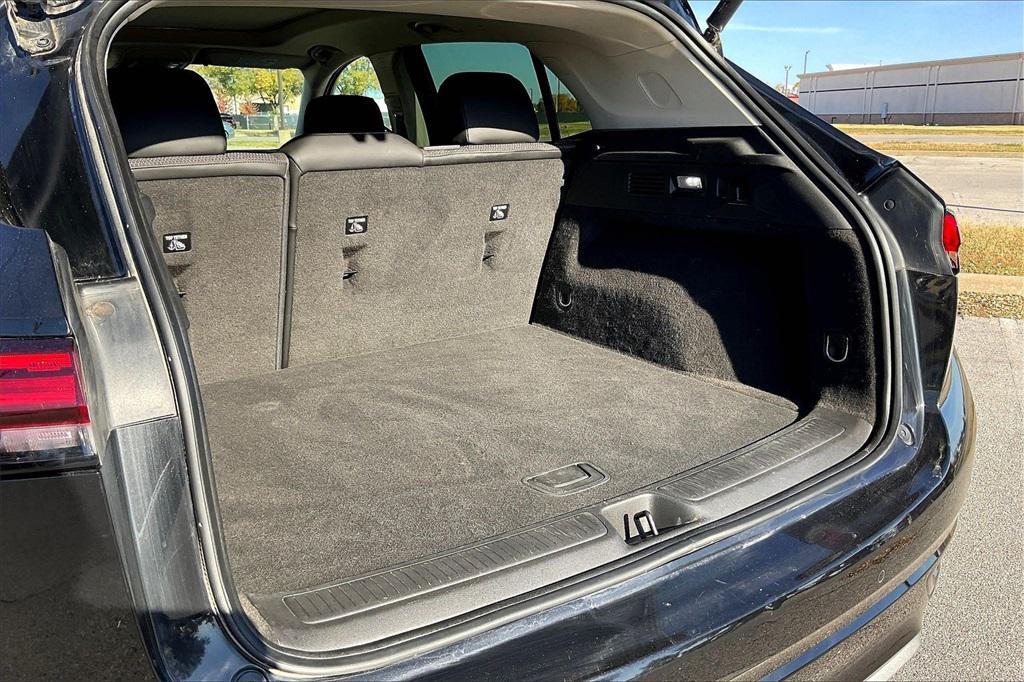 used 2022 Buick Envision car, priced at $22,911