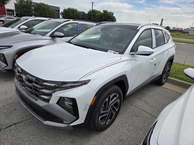 new 2025 Hyundai TUCSON Hybrid car, priced at $39,950