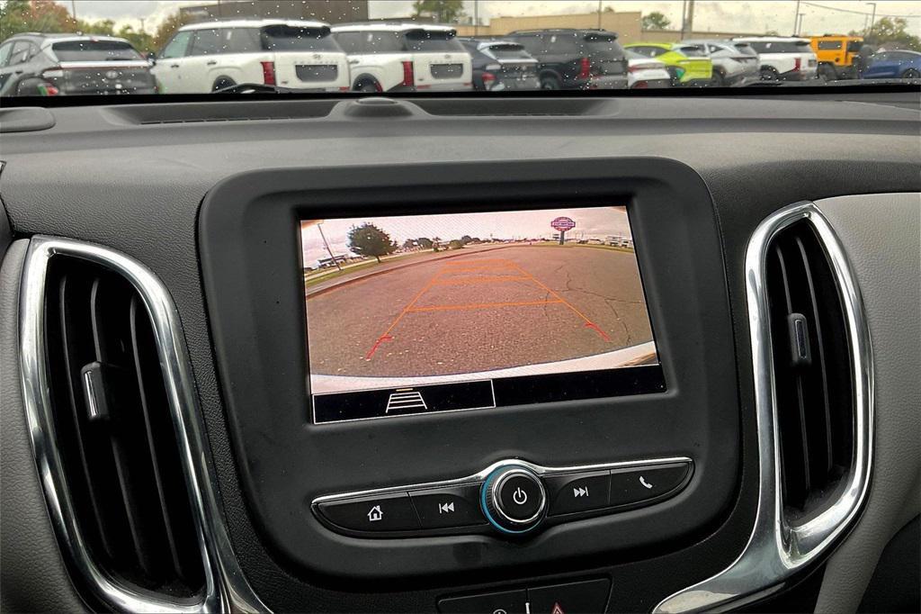 used 2024 Chevrolet Equinox car, priced at $21,444