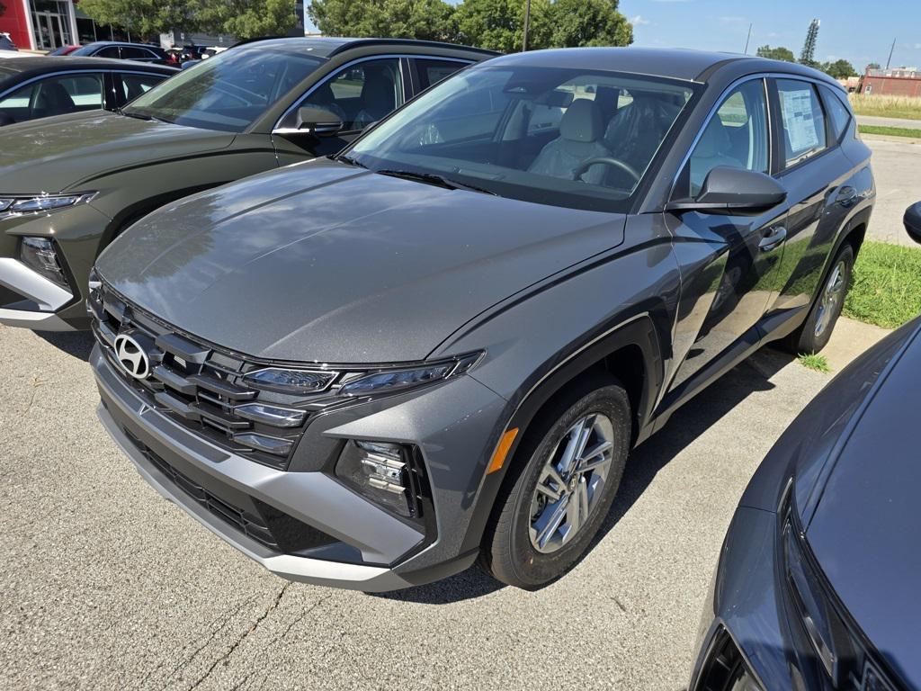 new 2025 Hyundai Tucson car, priced at $26,100