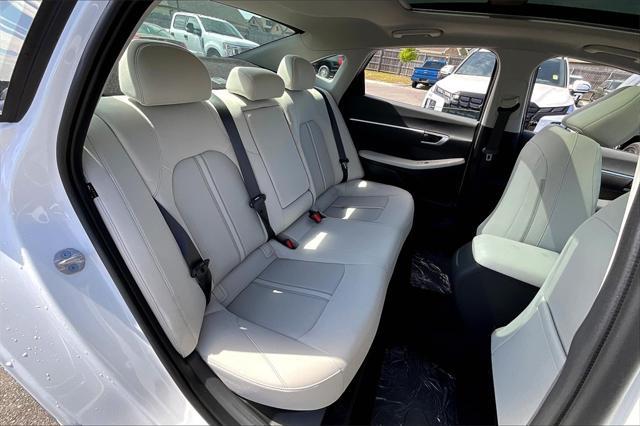 new 2025 Hyundai Sonata car, priced at $29,905
