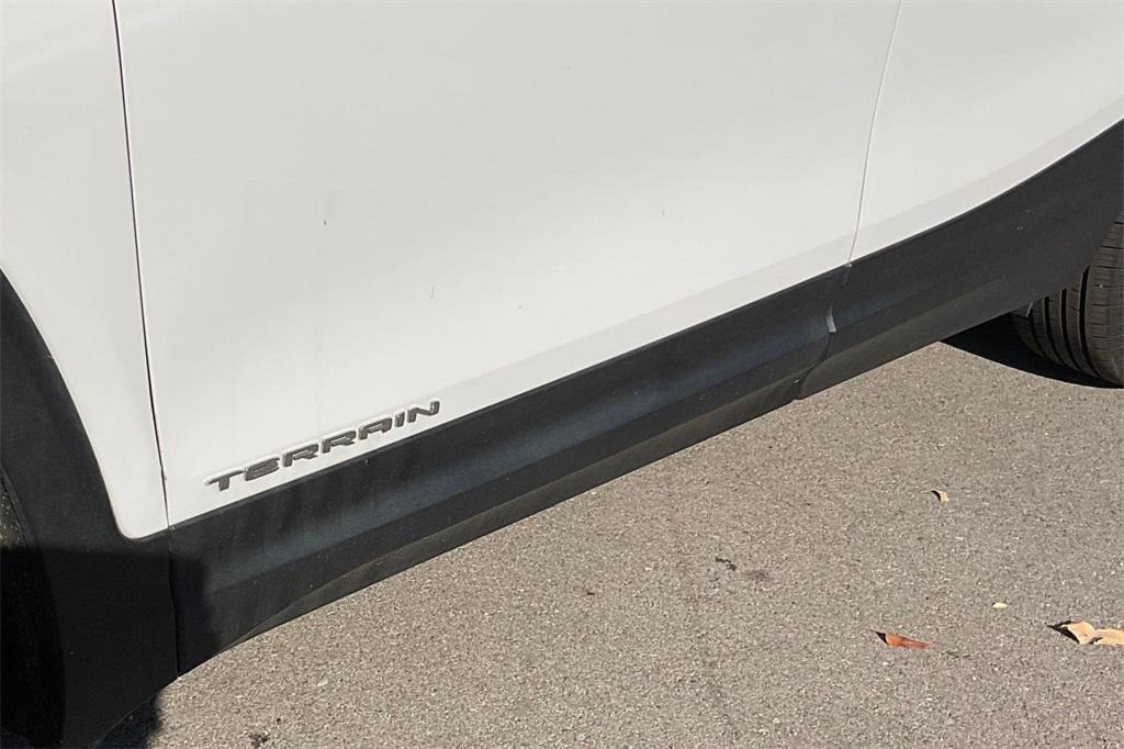 used 2023 GMC Terrain car, priced at $22,066