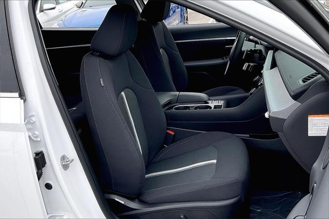 new 2025 Hyundai Sonata Hybrid car, priced at $30,018