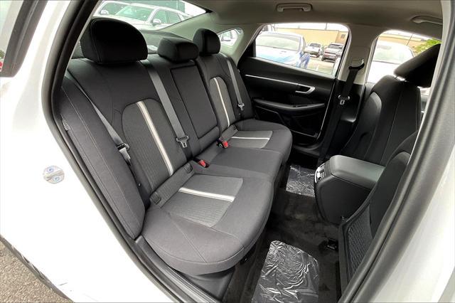 new 2025 Hyundai Sonata Hybrid car, priced at $30,018