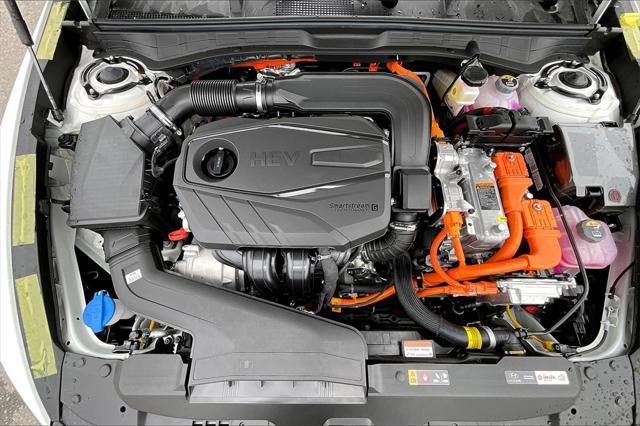 new 2025 Hyundai Sonata Hybrid car, priced at $30,018