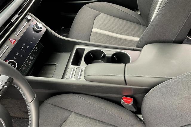 new 2025 Hyundai Sonata Hybrid car, priced at $30,018