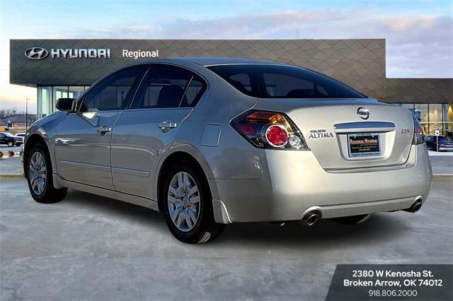 used 2009 Nissan Altima car, priced at $6,911