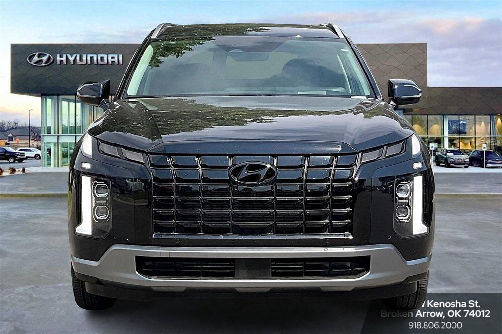 used 2025 Hyundai Palisade car, priced at $43,811