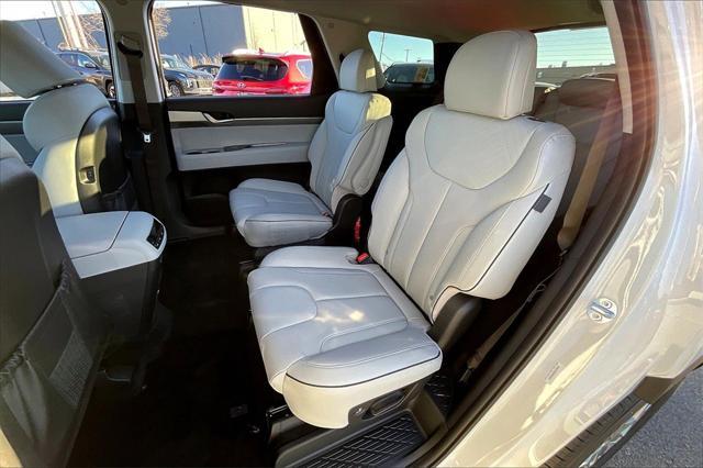 used 2025 Hyundai Palisade car, priced at $39,611
