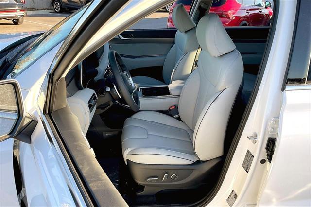 used 2025 Hyundai Palisade car, priced at $39,611