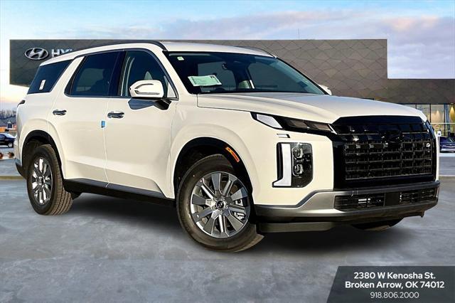 used 2025 Hyundai Palisade car, priced at $39,611