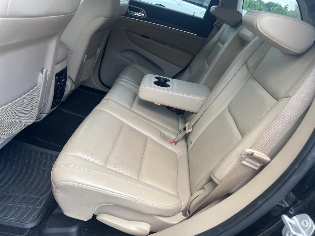 used 2021 Jeep Grand Cherokee car, priced at $19,511