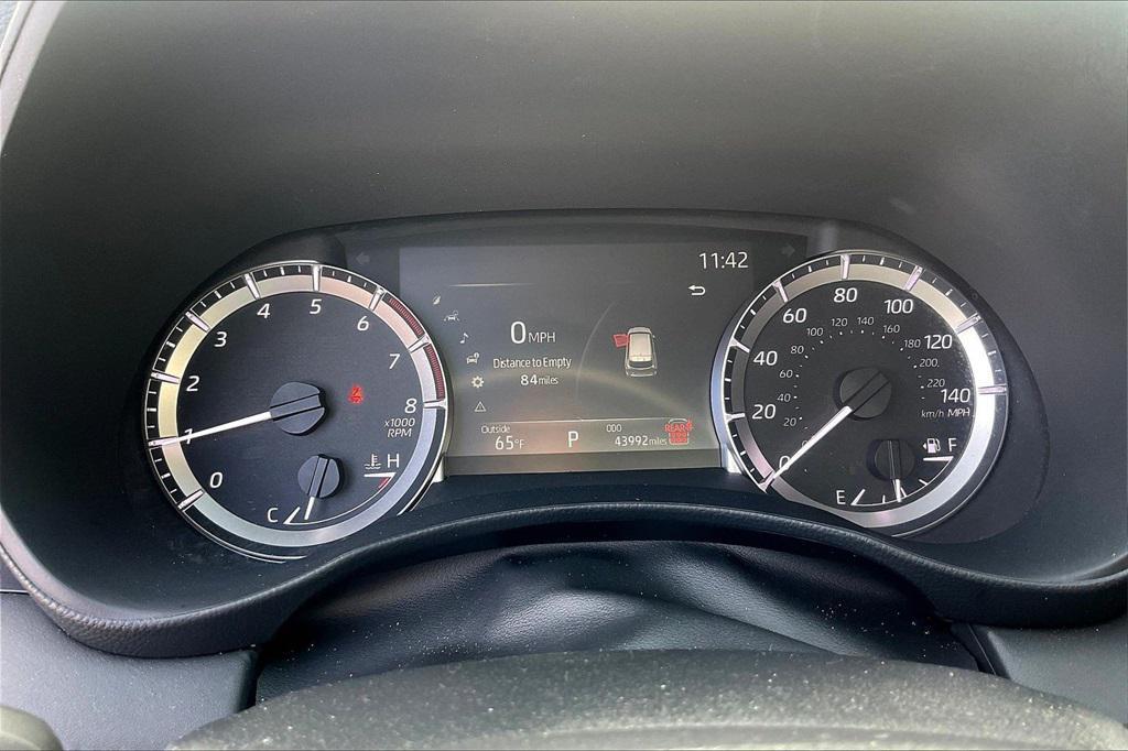 used 2024 Toyota Highlander car, priced at $33,673