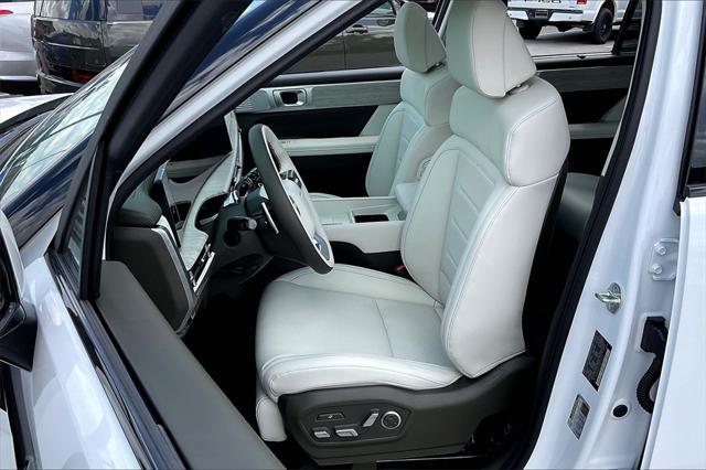 new 2025 Hyundai SANTA FE HEV car, priced at $45,812