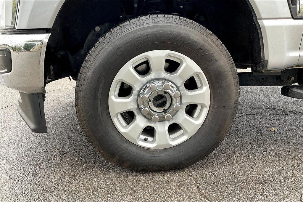 used 2024 Ford F-250 car, priced at $54,371