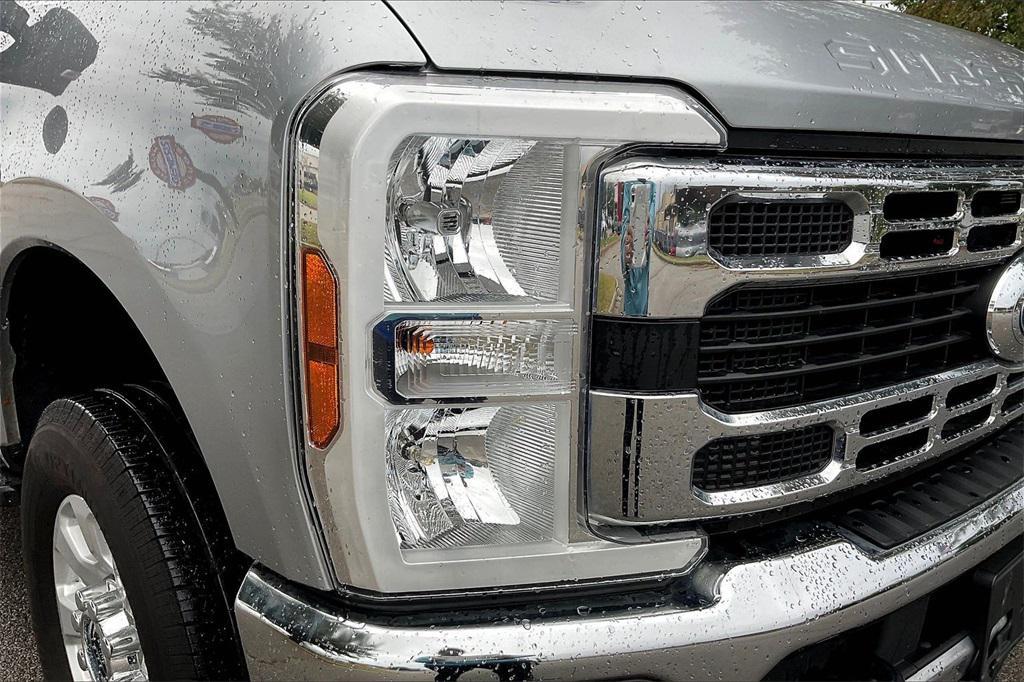 used 2024 Ford F-250 car, priced at $54,371