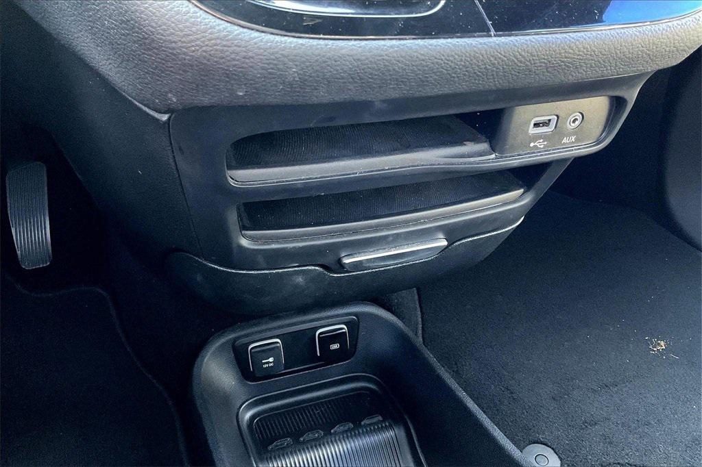 used 2018 Chrysler Pacifica car, priced at $14,333