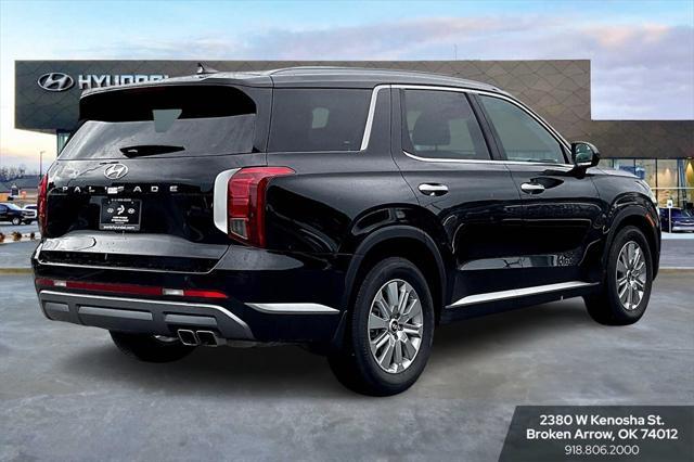 used 2025 Hyundai Palisade car, priced at $36,211