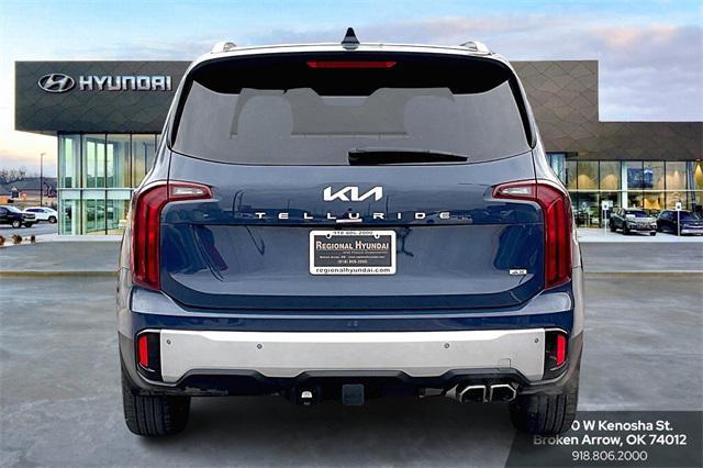 used 2024 Kia Telluride car, priced at $35,611