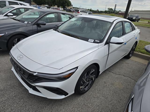new 2025 Hyundai Elantra car, priced at $26,109
