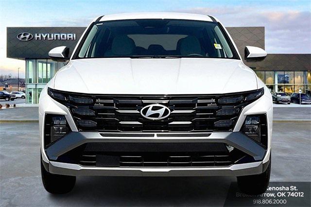 new 2025 Hyundai Tucson car, priced at $28,999