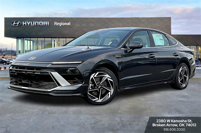 new 2024 Hyundai Sonata car, priced at $28,645