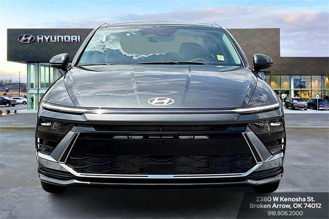 new 2024 Hyundai Sonata car, priced at $28,645