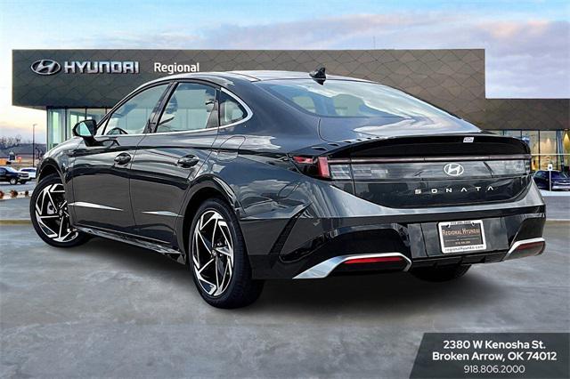 new 2024 Hyundai Sonata car, priced at $28,645