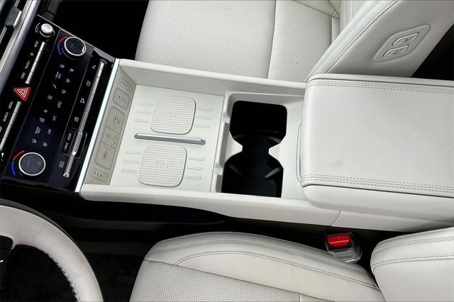 new 2025 Hyundai SANTA FE HEV car, priced at $44,924