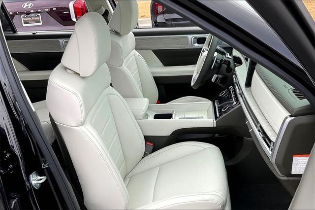 new 2025 Hyundai SANTA FE HEV car, priced at $44,924