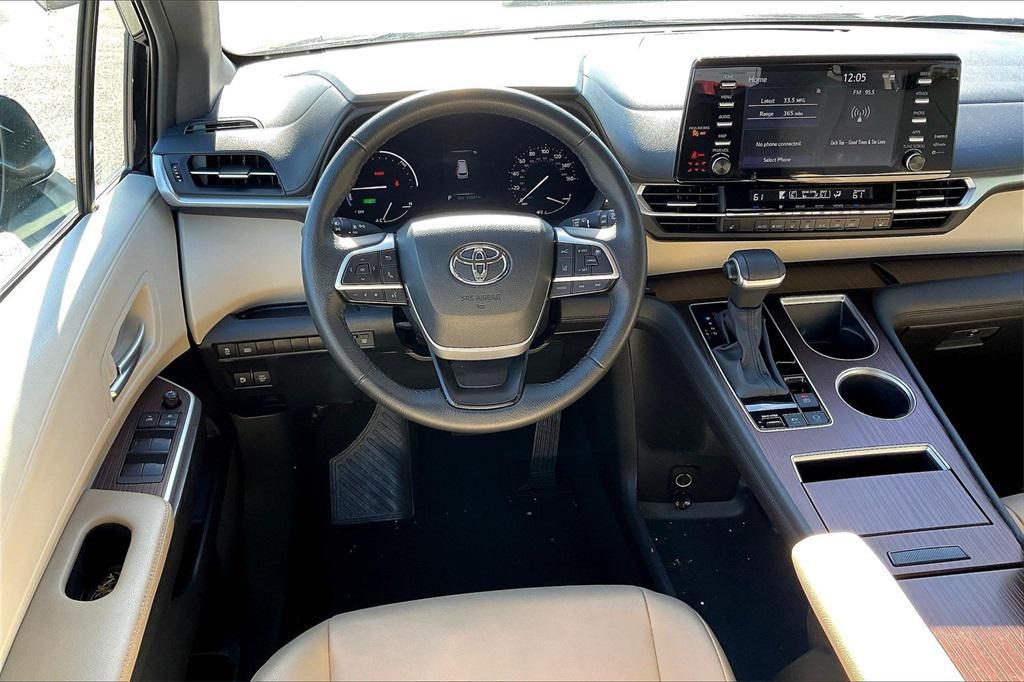 used 2024 Toyota Sienna car, priced at $42,522