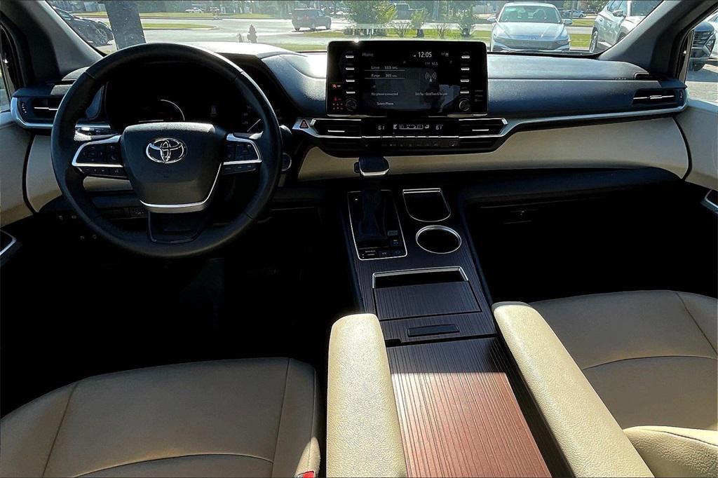 used 2024 Toyota Sienna car, priced at $42,522