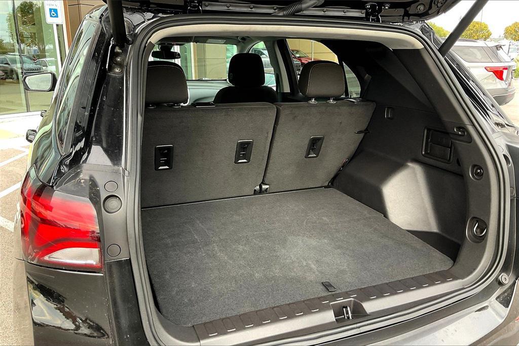 used 2024 Chevrolet Equinox car, priced at $23,055