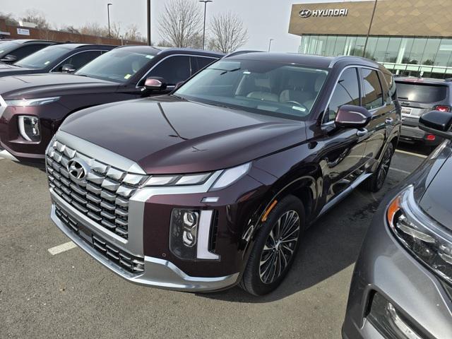 used 2023 Hyundai Palisade car, priced at $40,211