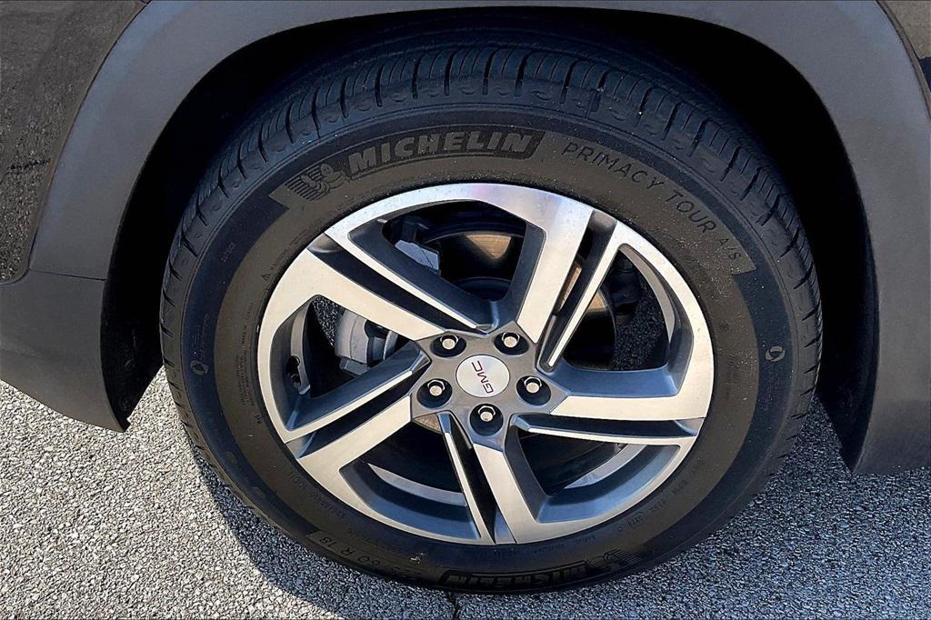 used 2021 GMC Terrain car, priced at $24,111