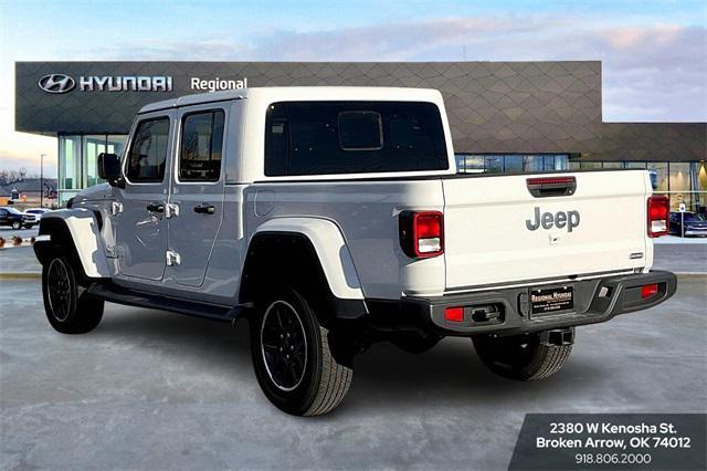 used 2022 Jeep Gladiator car, priced at $36,611