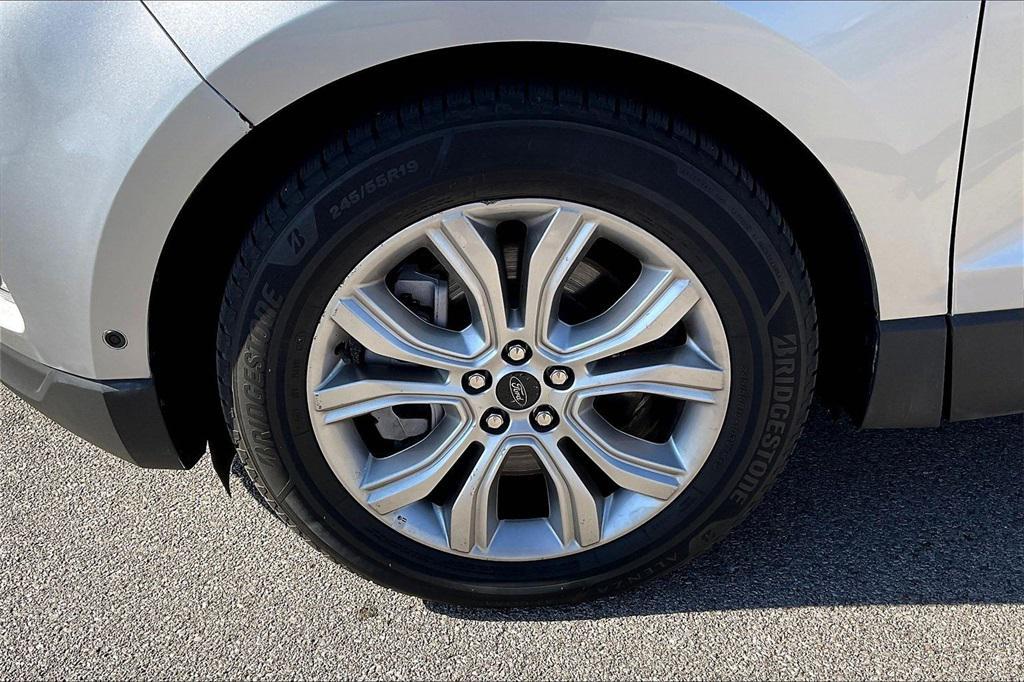 used 2024 Ford Edge car, priced at $28,511