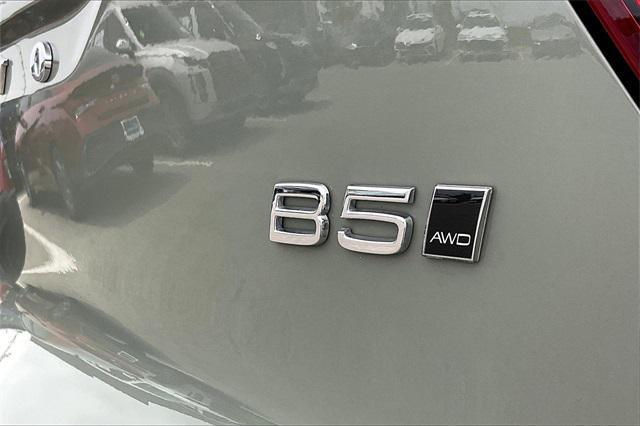 used 2023 Volvo XC40 car, priced at $35,311