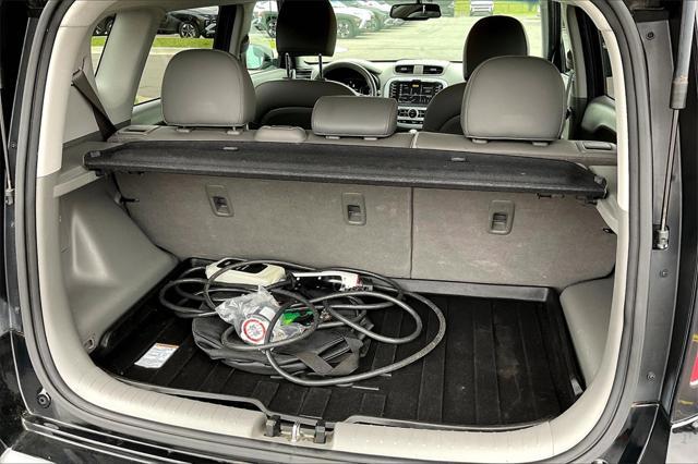 used 2017 Kia Soul EV car, priced at $8,311