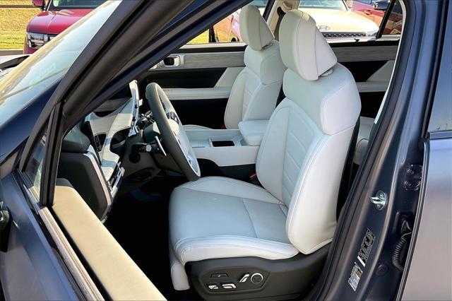new 2025 Hyundai Santa Fe car, priced at $44,589