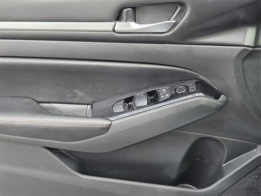 used 2024 Nissan Altima car, priced at $21,922