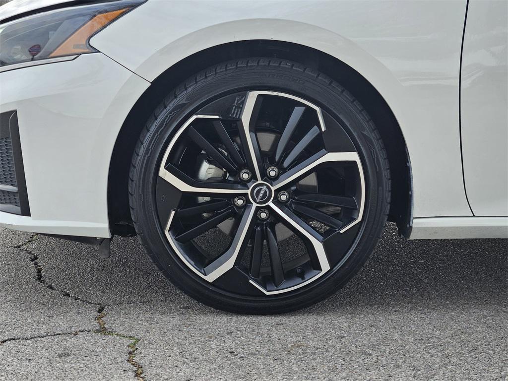 used 2024 Nissan Altima car, priced at $21,922