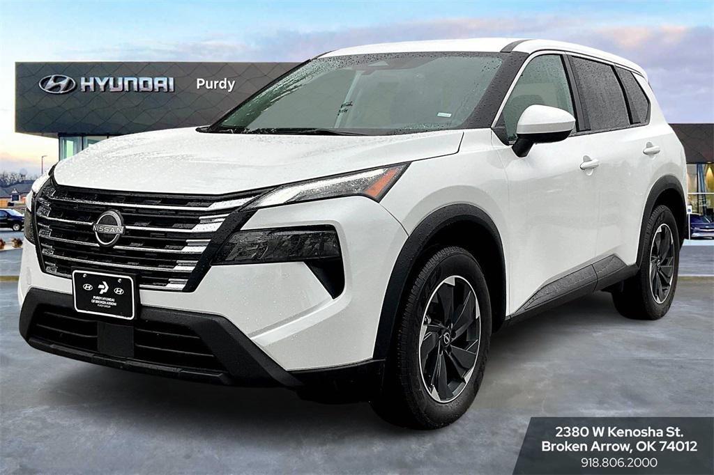 used 2024 Nissan Rogue car, priced at $21,622