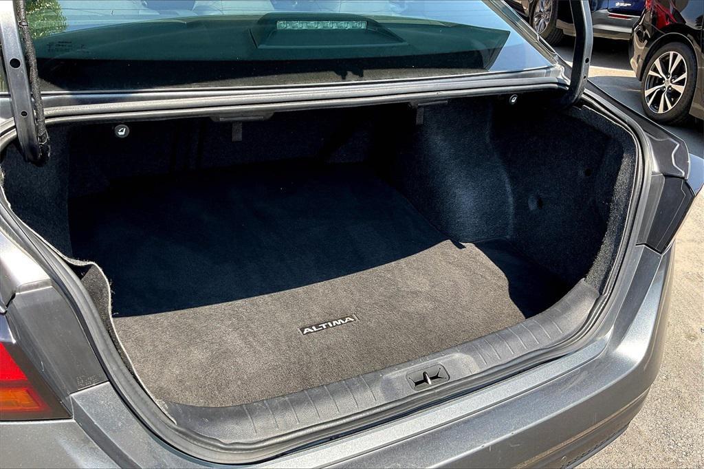 used 2022 Nissan Altima car, priced at $19,411