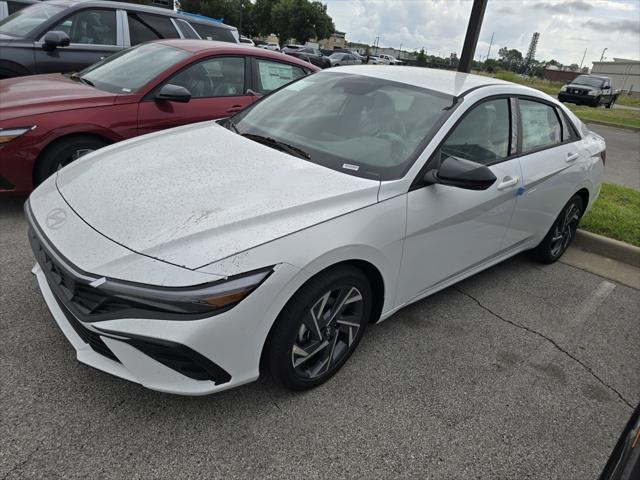 new 2025 Hyundai Elantra car, priced at $25,612